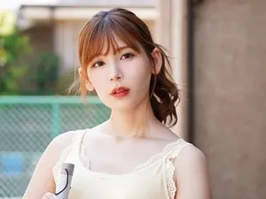 Thấy cô vợ hay đau nhức, ông chồng khuyên gọi nhân viên mát-xa về nhà và cái kết