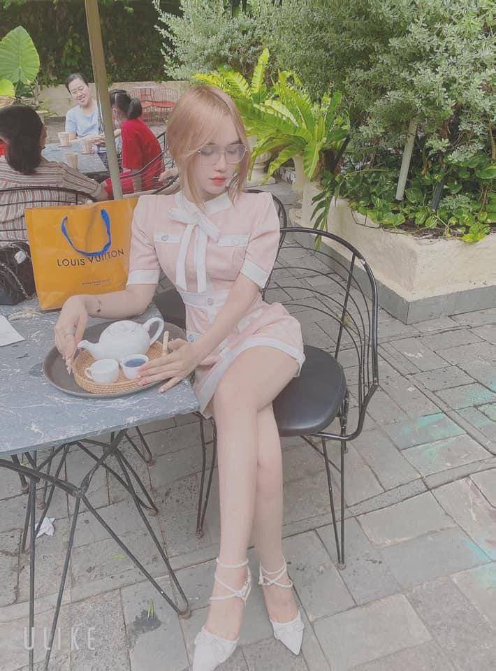 Bị gã cấp trên ép quan hệ đến mang thai và giờ đây gã ta lại tìm đến…
